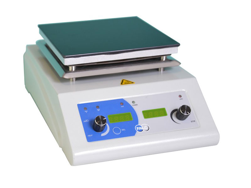 Keramische roerplaat met verwarming en sensoraansluiting